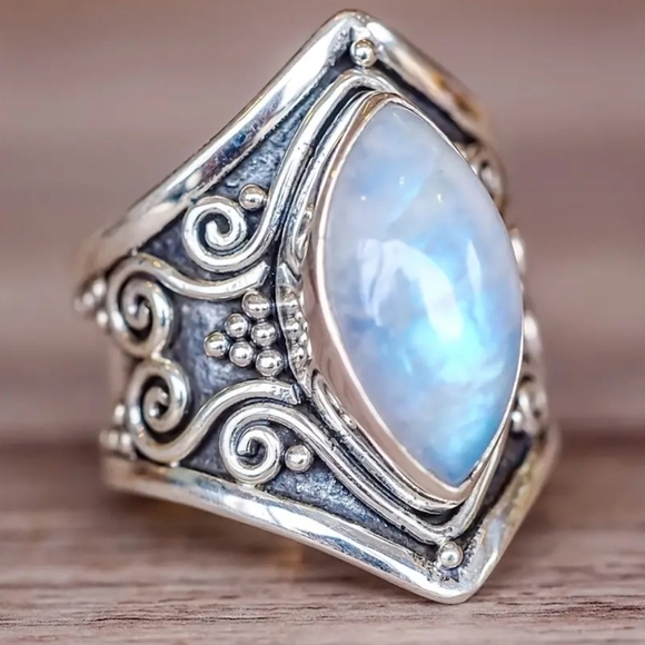 ABC Jewelry Jewelry - NWT Bohemian Style Moonstone Ring